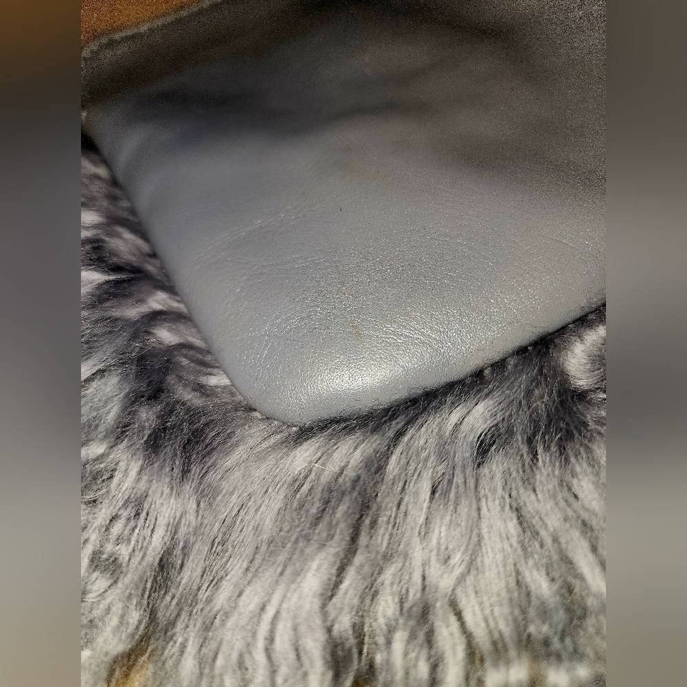 PATRICIA NASH Real LAMB WRISTLET - Picture 6 of 10